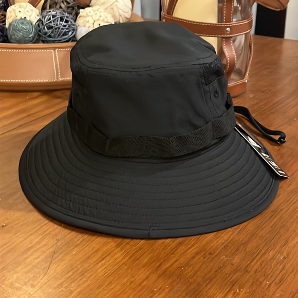 Adidas Victory III Bucket Hat Cap UPF50 UV50 Aeroready black Men’s Size L / XL - Picture 6 of 15